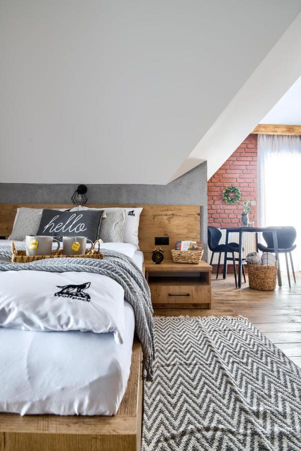 Wolfpack Guest House بيالكا تاترزانسكا المظهر الخارجي الصورة