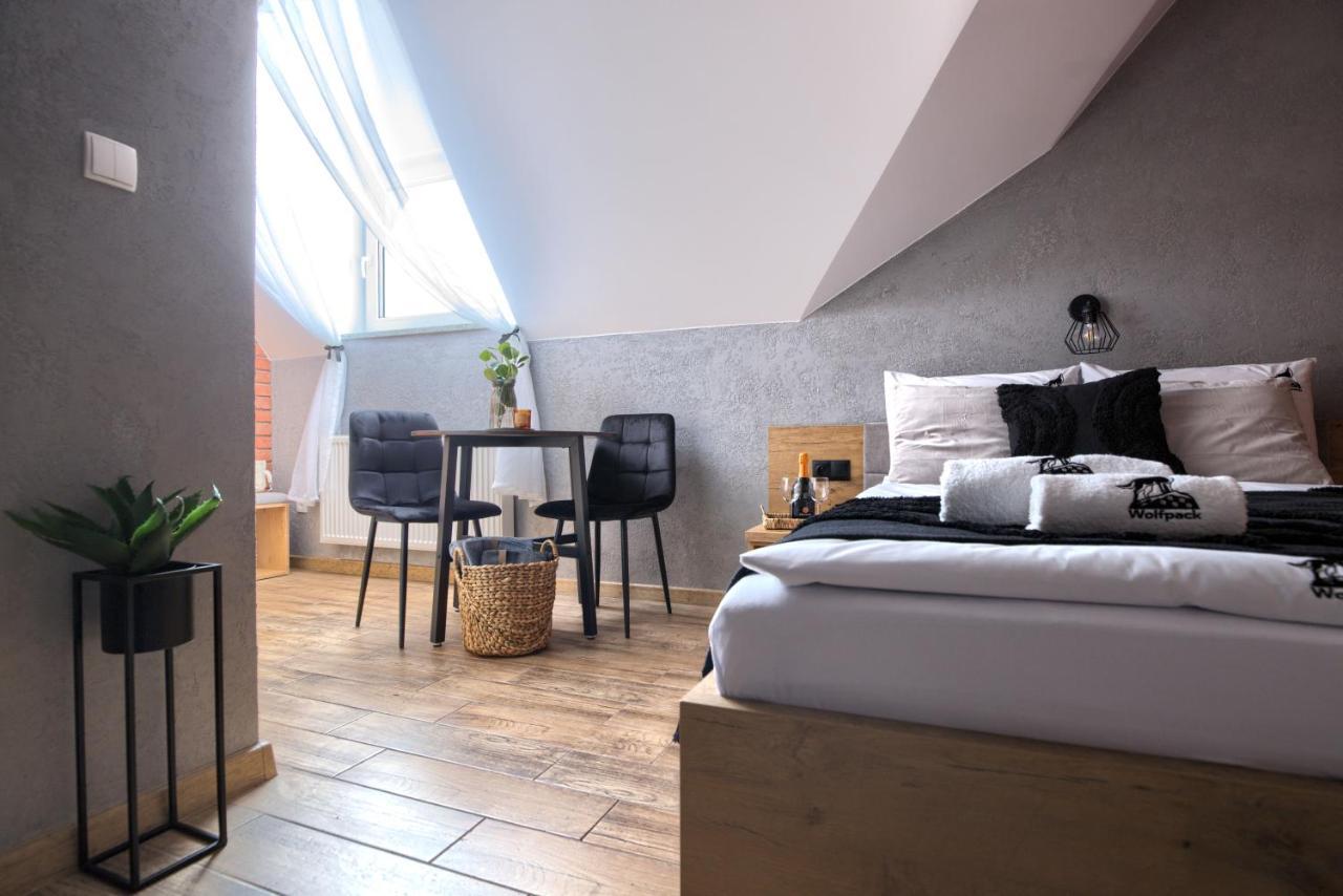 Wolfpack Guest House بيالكا تاترزانسكا المظهر الخارجي الصورة