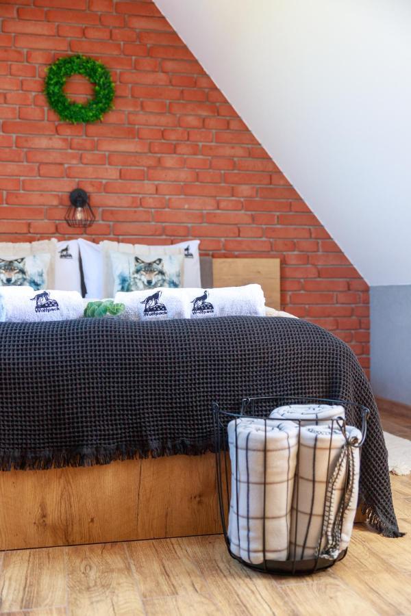 Wolfpack Guest House بيالكا تاترزانسكا المظهر الخارجي الصورة
